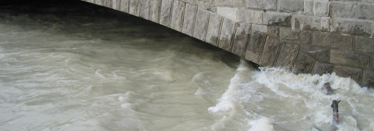 Hochwasser Brücke